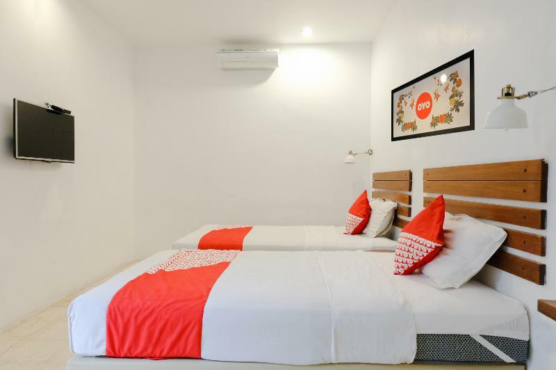 Augustina Home Malang Exterior photo